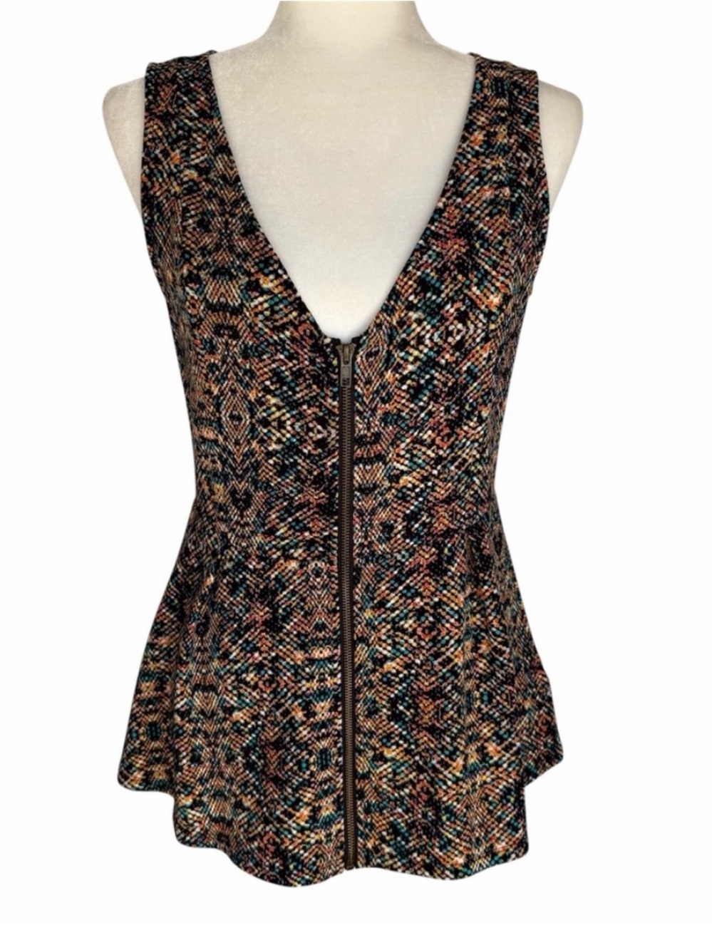 BONGO Multicolor Stretch Knit Sleeveless Babydoll Peplum Skater Top, M/L